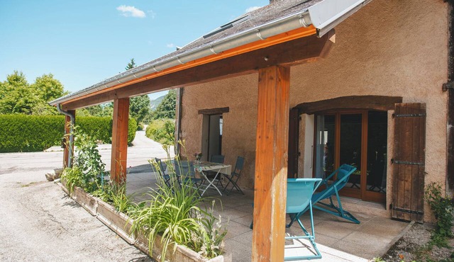 Family-Friendly Vacation Rental—Chartreuse—Nature and Hiking