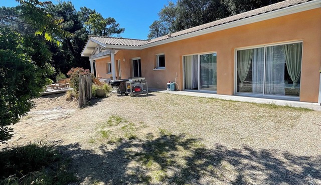 Family vacation home 5 minutes from the beach