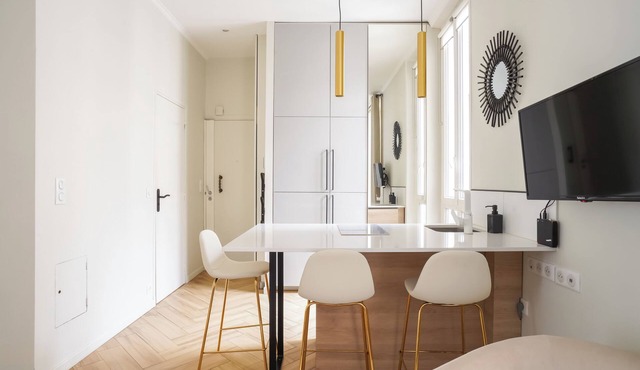 Five stars 1 bedroom Champs-Elysees