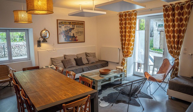 Gîte 8 pers Chartreuse: terrace, mountain view, balneo, 3 bedrooms, 2 bathrooms | Le Dauphin
