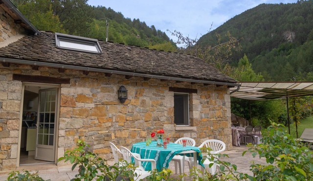 Gîte de Pratpanoul 3 épis 4/6 pers in Quézac