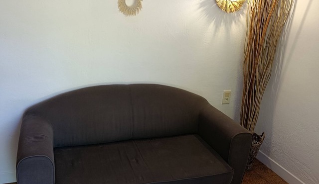 Garden apartment in the countryside near the sea pets welcome