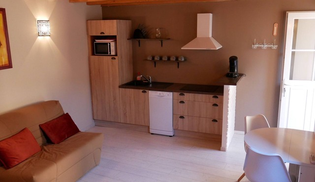 Gite in Lanas for 2 people 100m from the river Ardèche