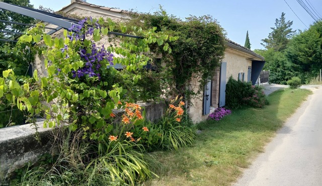 Gîte “La Peyrolle” with Private Terrace, Garden, and Wi-Fi