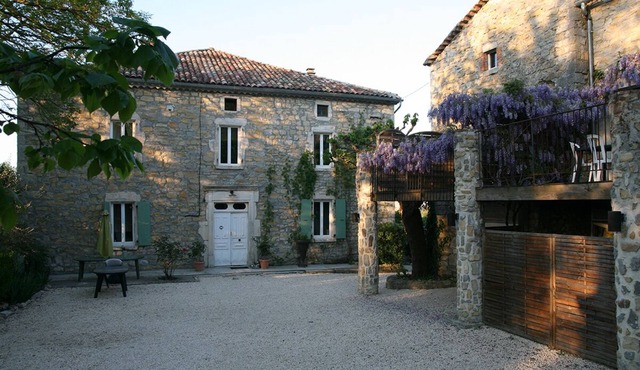 Gite "Les Magnans" in Grospierres near Vallon bridge of arc in Ardeche
