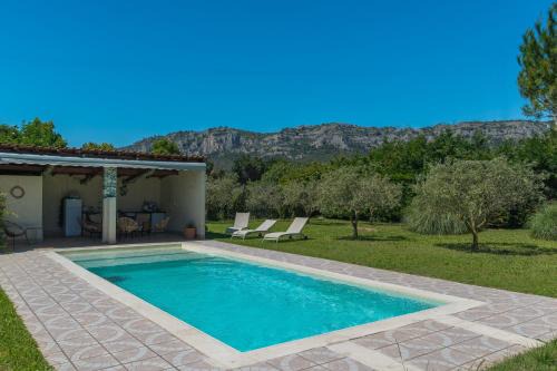 Gite Provençal face au Luberon