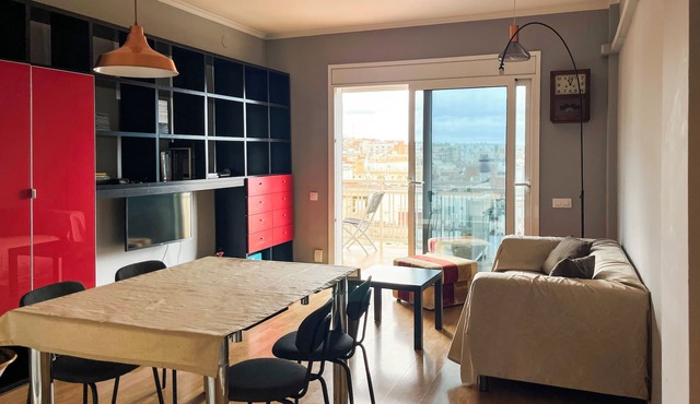 Gracia Skyline Penthouse. With terrace