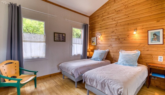 Guest Room “Chambre Paul” with Shared Pool, Terrace & Wi-Fi