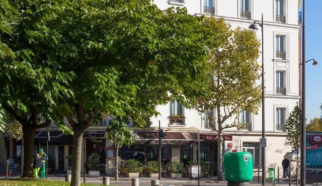 Hôtel de la Place des Alpes