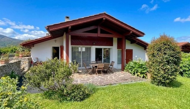 Halkeya - Itxassou - Gîte