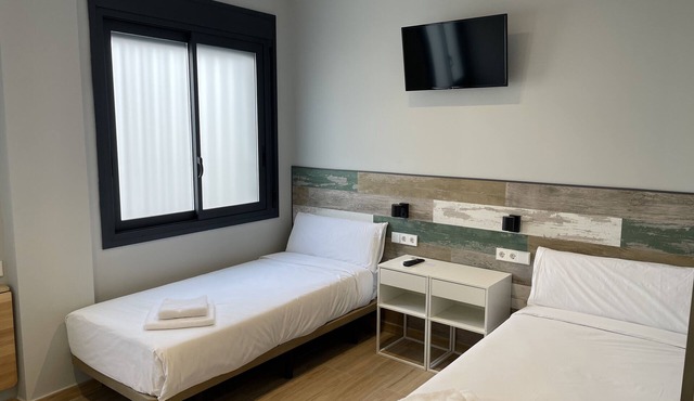 Hey Rooms