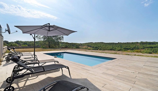 Holiday Home Alfaro with Private Pool