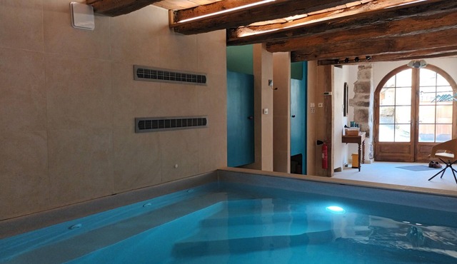 Holiday Home 'La Clé Des Sens' with Mountain Views, Private Terrace & Indoor Pool