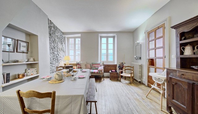 Holiday Home 'Maison Familiale' with Mountain View and Wi-Fi