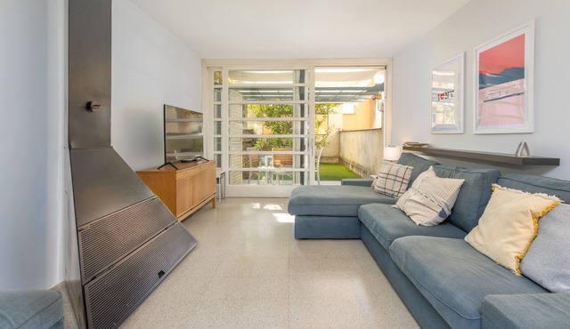 Holiday Home 'Siker' with Private Terrace and Wi-Fi