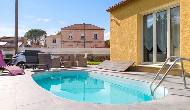 Homerez - Villa in Saint-Geniès-de-Malgoirès