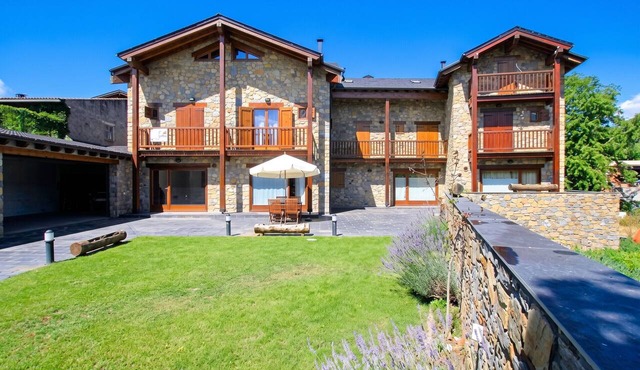 Homerez - Family House Bellver de Cerdanya
