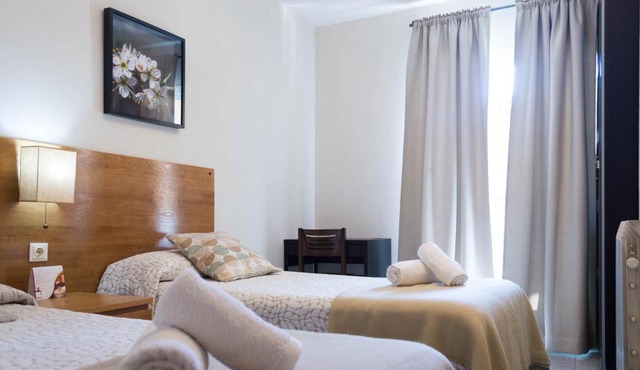 Hostal Alogar