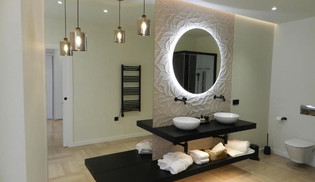 HOTEL MANEL