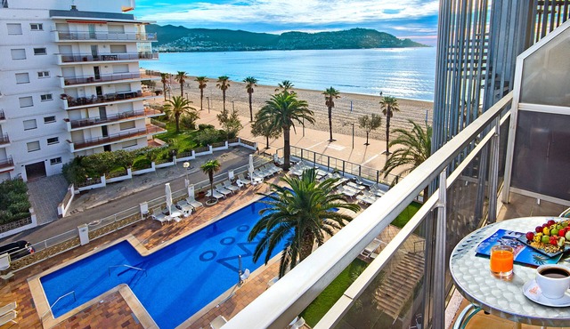 Hotel Monterrey Roses by Pierre & Vacances