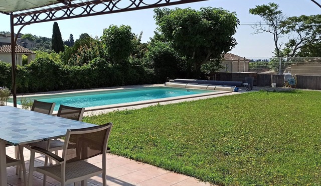 House 140 m² south Luberon, swimming pool - House in Provence, Luberon, swimming pool