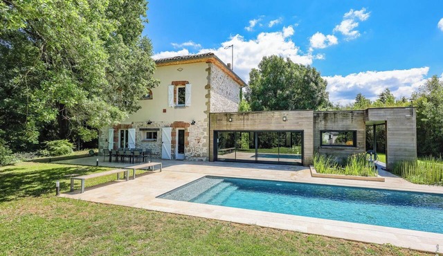 House in Bouyssou - Nature and Elegant