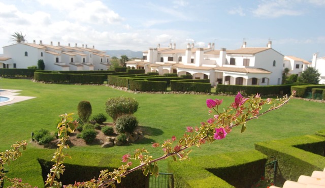 House in La Pletera, 100m from the beach, with garden and pool, WIFI Tranquilidad