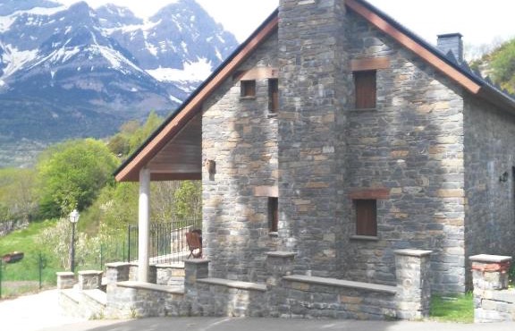 Hoz de Jaca, Casa Mas Mañanas.