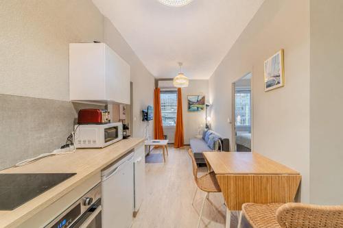 L'Escale des Halles 2-Bedroom Apartment Lyon 3