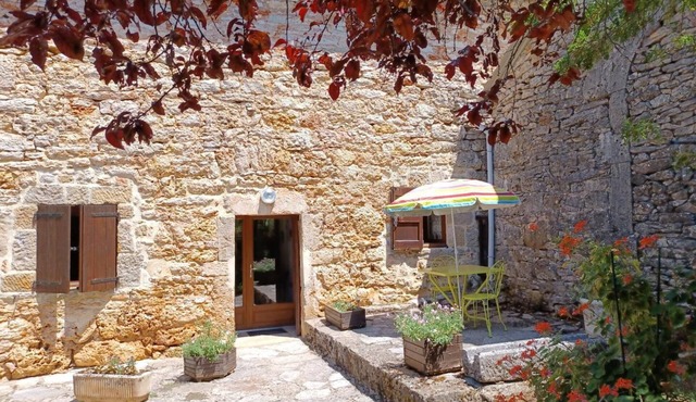 L'Estaplou - LA CANOURGUE