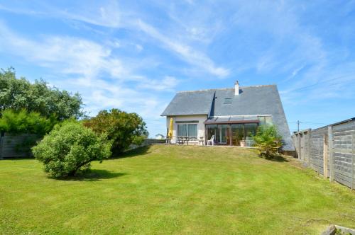 La maison penchée, avec jardin à 50m de la plage