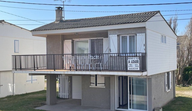 Large-capacity chalet in Gruissan-plage