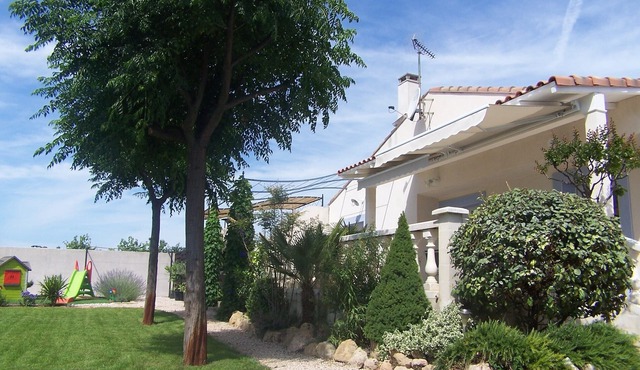 Lattes Villa