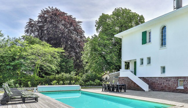 Lavignottes - AC - Piscine & Tennis