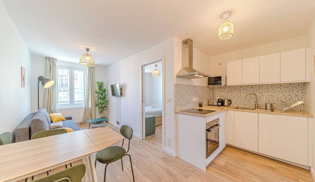 Le Chabrière, charming 4-person apartment in Oullins