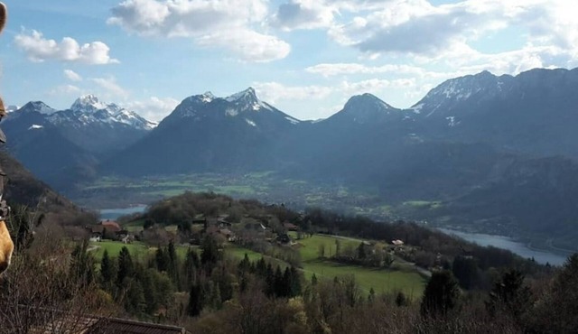 Le Fenil - Gîte with panoramic view in a quiet location