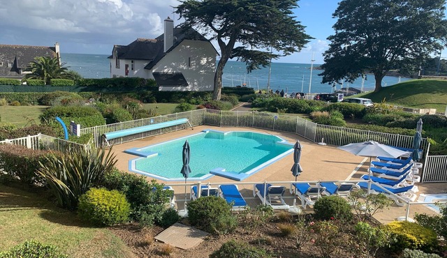 Les Glénans - Duplex vue mer proche plage
