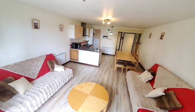 Les Jonquilles - Apartment for 8 people with garden and 3 bedrooms