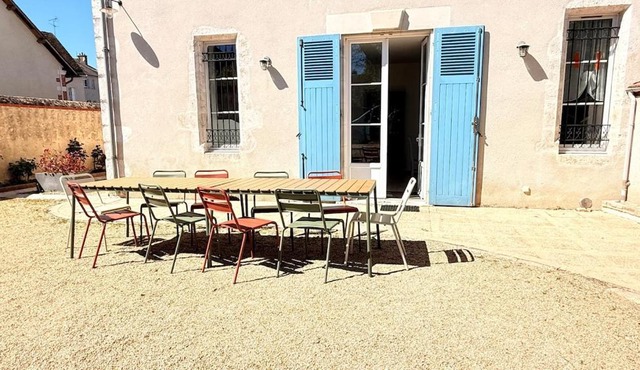 Les Volets Bleus - Gîte familial 10 pers - Jardin -Parking - Classé 4 étoiles
