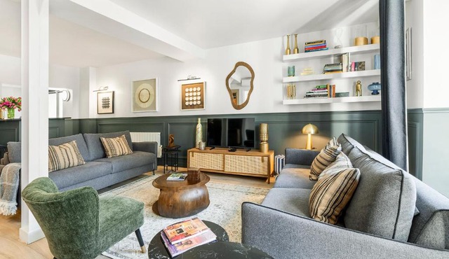 LivinParis - Luxury AC 4 Bedrooms Le Marais I