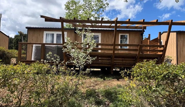 Lourmarin Mobile Home with Jacuzzi - 32 m² - 2 bedrooms, sleeps 4