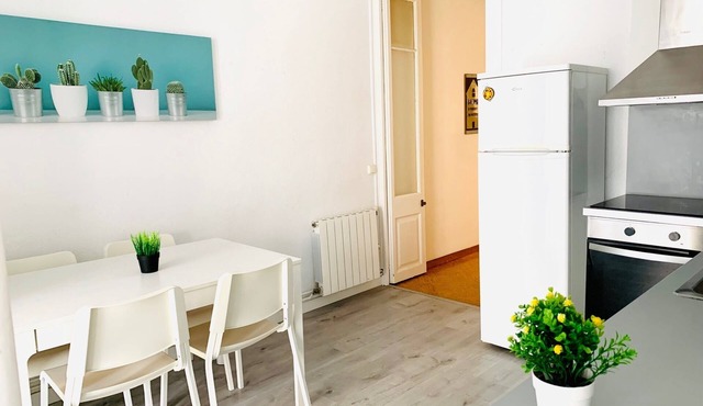 Lovely 3BD Flat in the Heart of Gracia