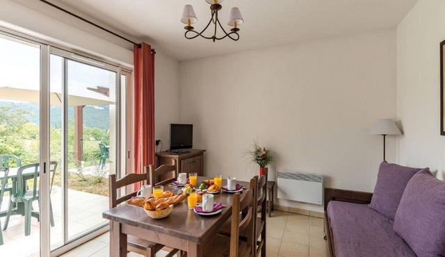 Lovely Duplex near Historic Carayac