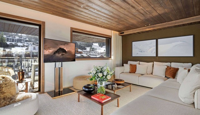 Luxury 4-suite apartment in Courchevel 1850