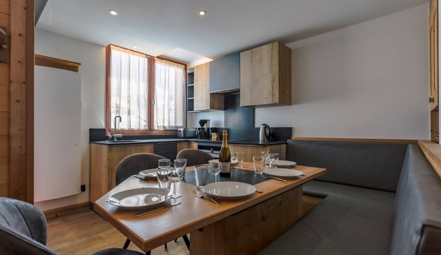 Magnificent duplex of 60M² 8pers. fully renovated, south facing, balcony with mountain view