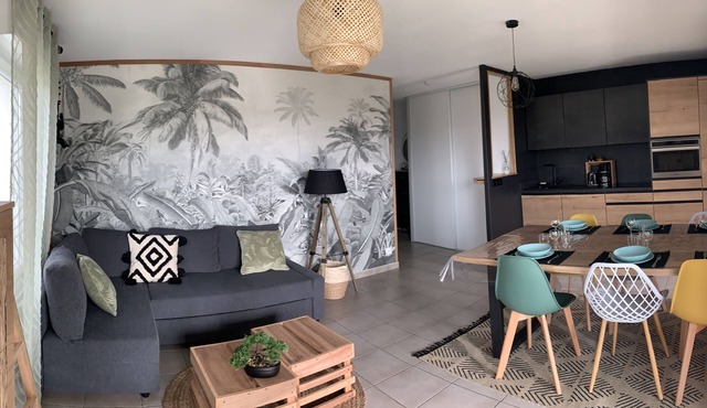 Magnificent T4 covered vacation terrace 4km from the beaches!