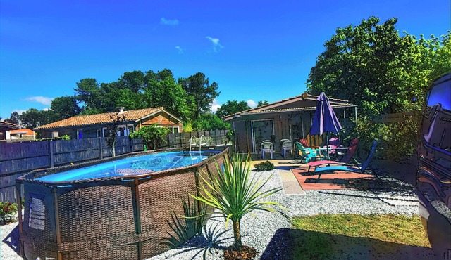 Maison Bois Terrasse BBQ Jardin A 11 KM DE LA Plage 9 KM LAC Leon