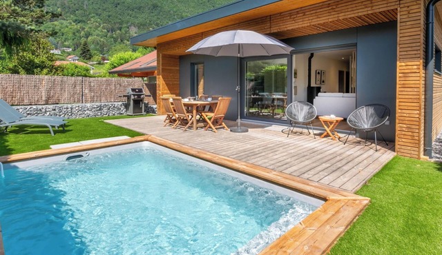 Maison BOOA 4* - Private swimming pool & Lake nearby