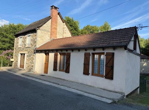 Maison de campagne proche Dordogne