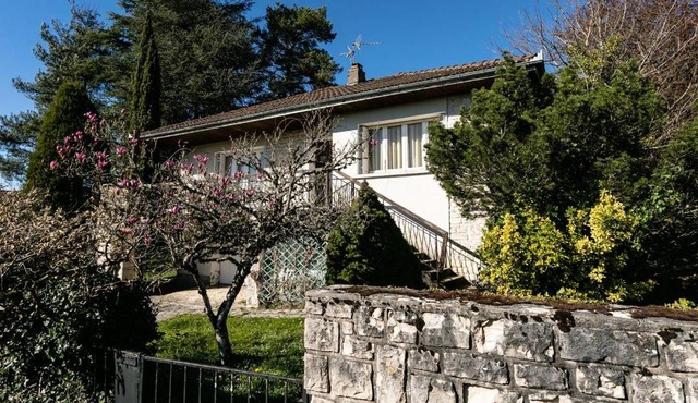 Maison familiale près de Rocamadour avec jardin et wifi - FR-1-828-9